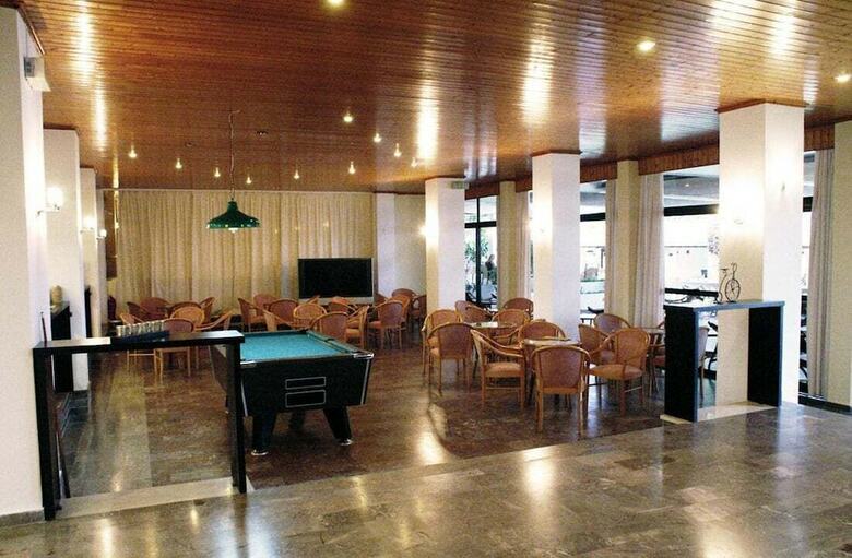 Hotel Island Beach - Solo Adultos