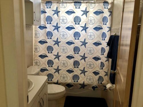 Coral Harbour Apartment