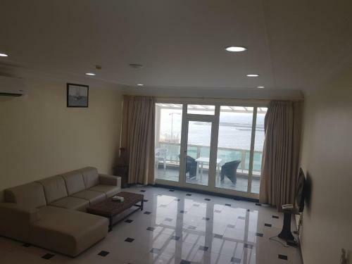 Hotel Bahrain Beach Resort