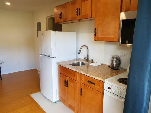 Windsong Guest Apartments