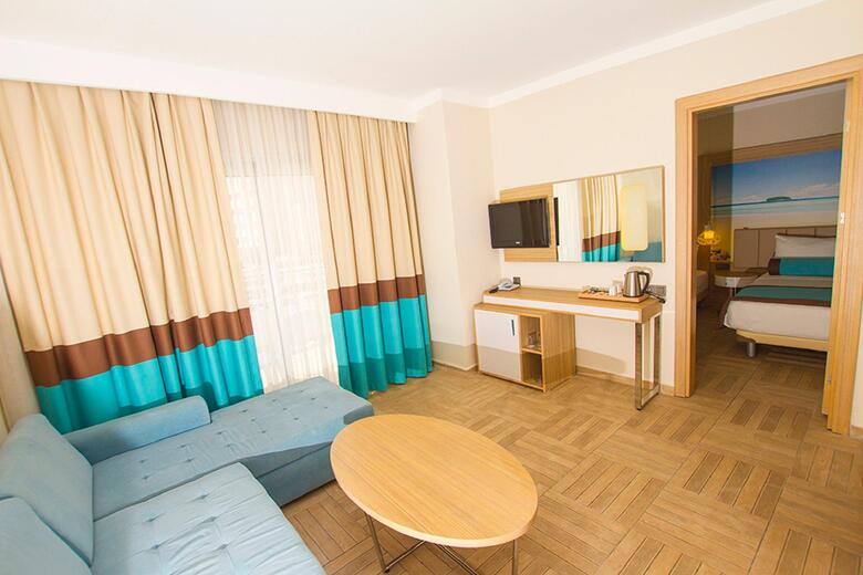 Hotel Blue Bay Platinum