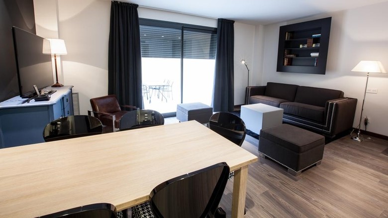 Hotel Cosmopolita Apartments Consell De Cent