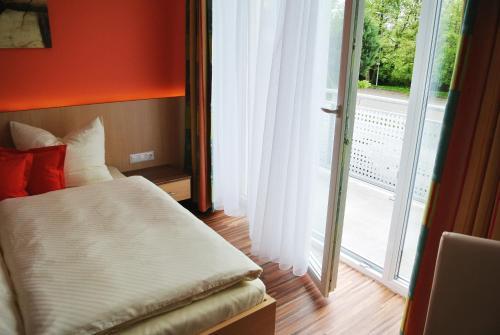 Hostal Fr�hst�ckspension Paradiesgartl