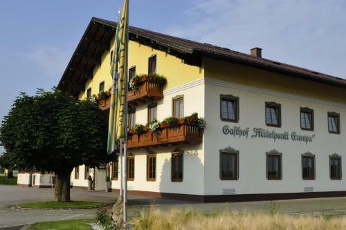 Hotel Mittelpunkt-europa Gmbh