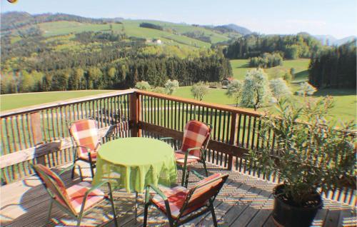 Two-bedroom Apartment In Ertl