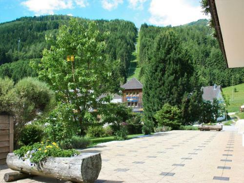 Apartment Dirndl Und Bua