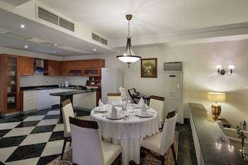 Hotel Papillon Ayscha