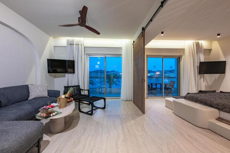 Hotel Baia