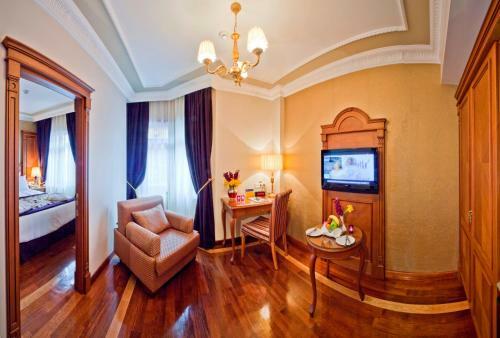 Hotel Glk Premier Acropol Suites & Spa