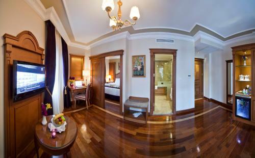 Hotel Glk Premier Acropol Suites & Spa