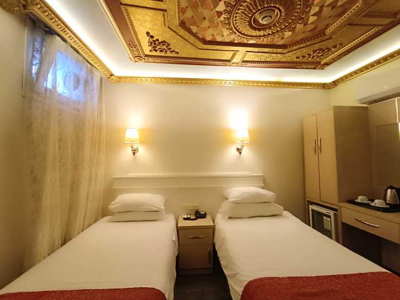 Golden Horn Hotel