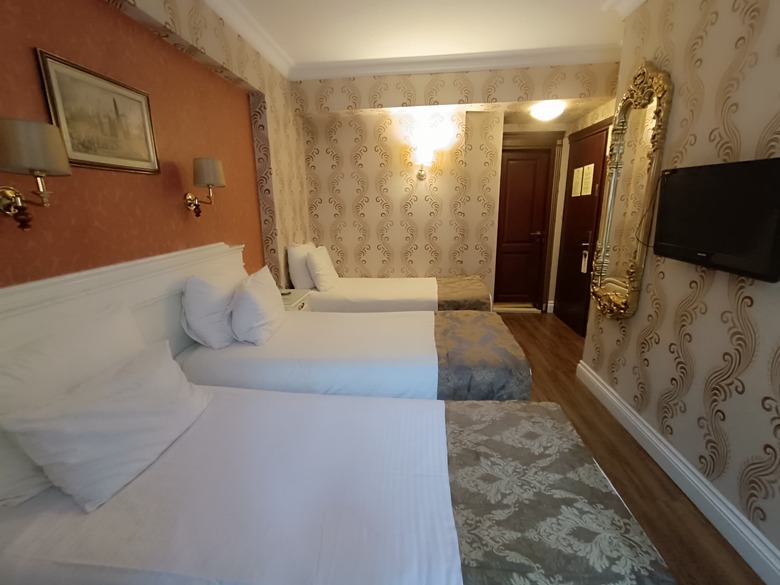 Golden Horn Hotel