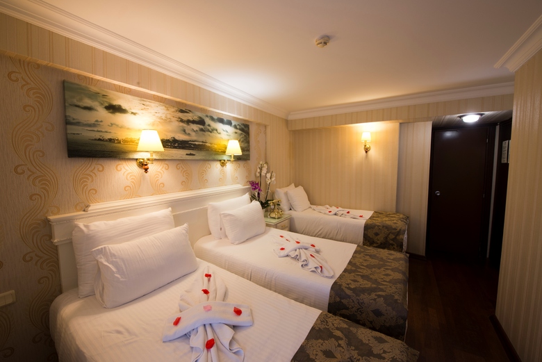 Golden Horn Hotel