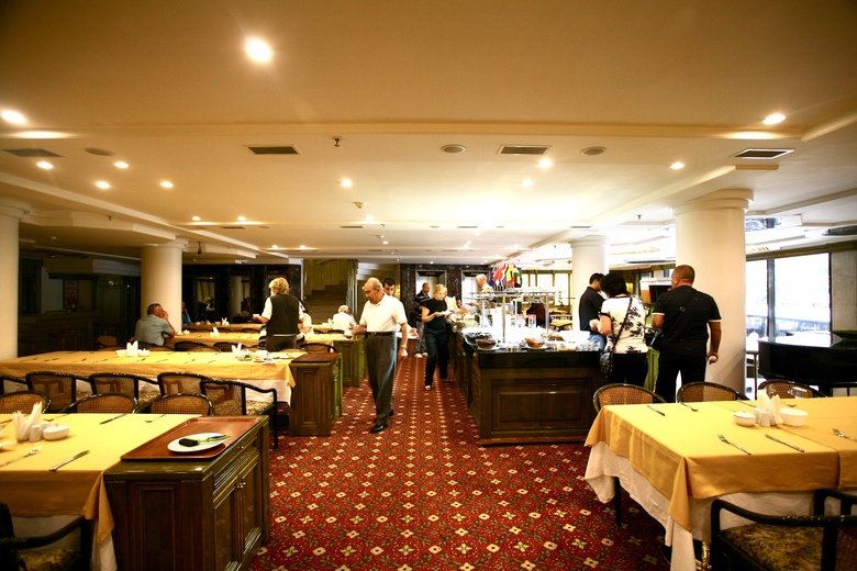 Istanbul Royal Hotel