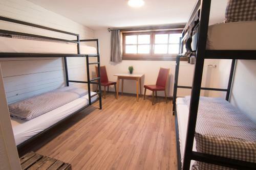Mellow Mountain Hostel