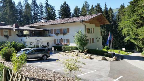 Hostal Pension-hartkaiser-ellmau-1