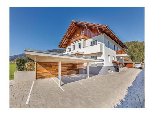 Three-bedroom Apartment In Flachau