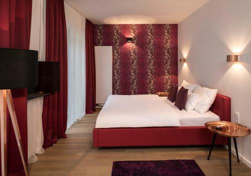 Gapsite Hotel