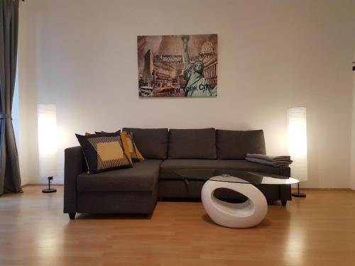 Amazing Apartment 4
