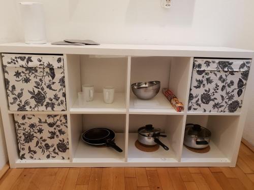 Amazing Apartment 5