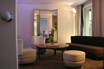 Hotel Pershing Hall