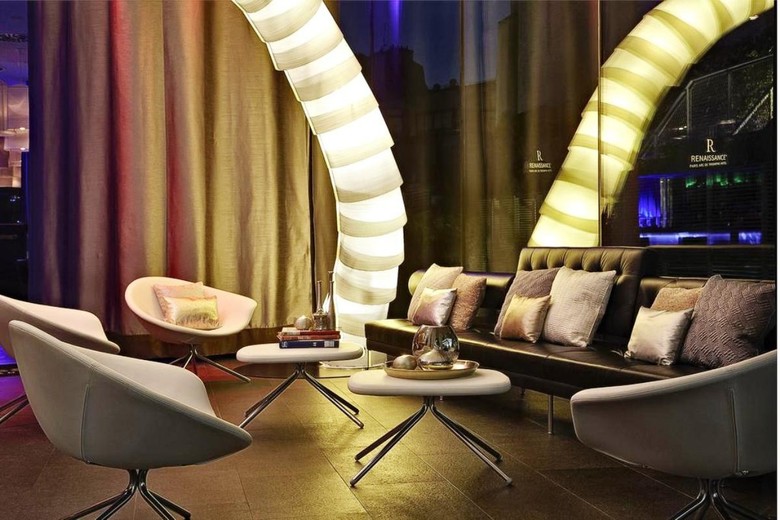 Hotel Renaissance Paris Arc De Triomphe