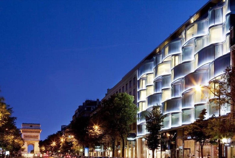 Hotel Renaissance Paris Arc De Triomphe