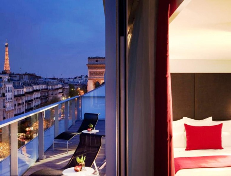 Hotel Renaissance Paris Arc De Triomphe