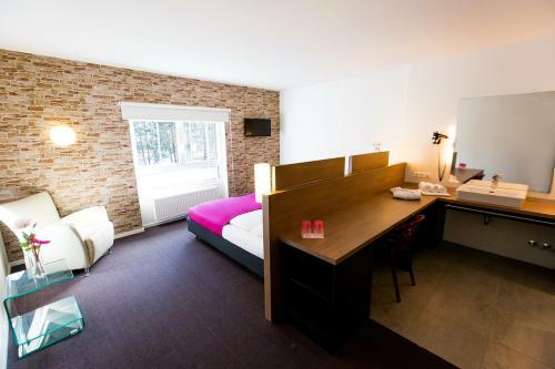Thehotel (adults Only)