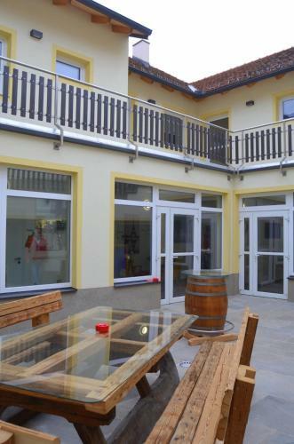 Bed & Breakfast Pension Zum Strell