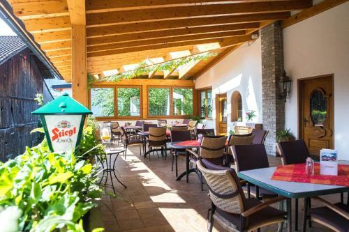 Posada Gasthof Pension Traube