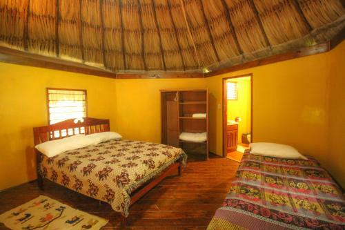 Hotel Cohune Palms River Cabanas
