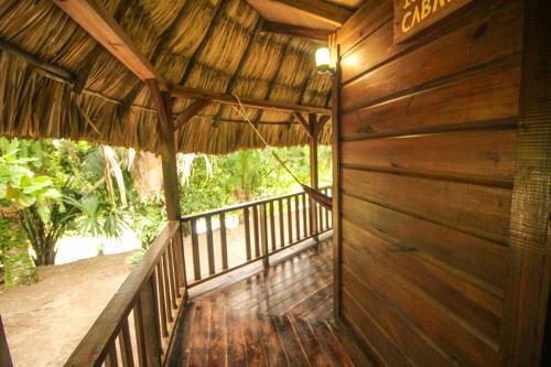 Hotel Cohune Palms River Cabanas