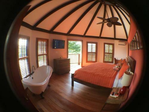 Villa The Treehouse Cayo