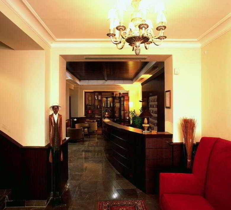Exclusive Hotel Montfleuri Arc De Triomphe