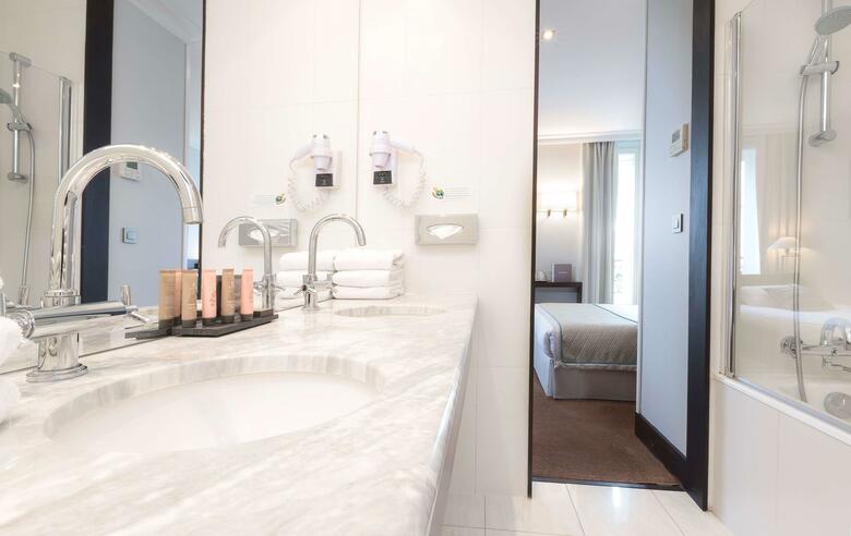 Exclusive Hotel Montfleuri Arc De Triomphe