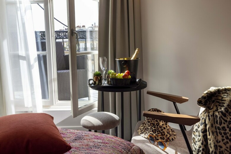 Hotel Le 12 H�tel