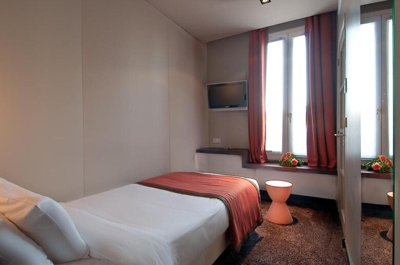 Greet Hotel Boulogne Billancourt Paris