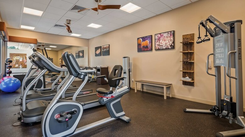Hotel Best Western Plus Black Oak