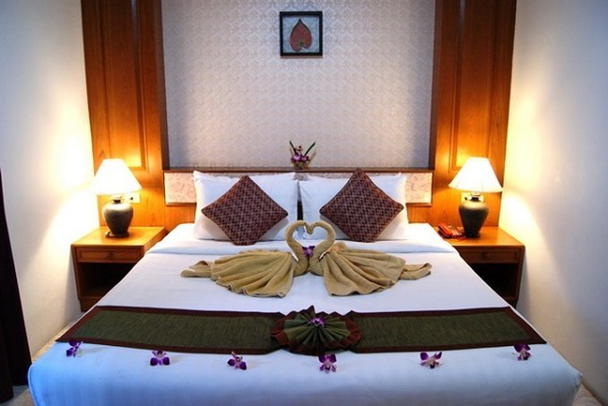 Hotel Thanthip Beach Resort