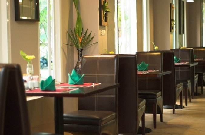Hotel Thanthip Beach Resort
