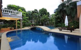 Hotel Thanthip Beach Resort