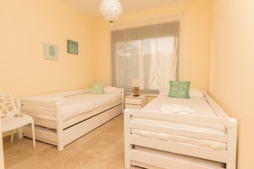 Villa Vue Mer - Proche De L'alcaidesa Links Golf Resort - 2209