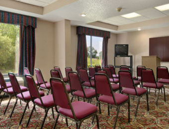 Hotel Ramada Pearl/jackson Airport