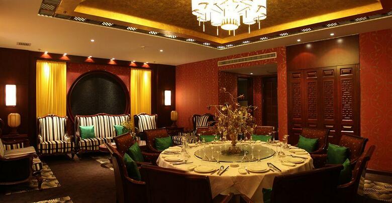 Royal Phoenix Hotel