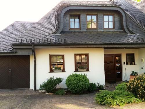Spacious Apartment In The Vulkaneifel
