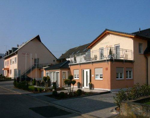 Hostal G�stehaus Martina