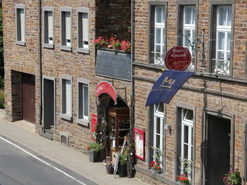 Hostal Weinstube Castor