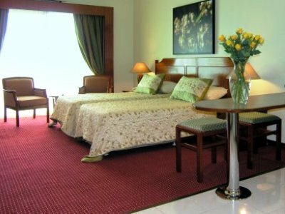Hotel Rainbow Paradise Beach Resort