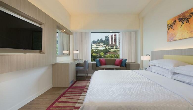 Hotel Tanjung Bungah Beach